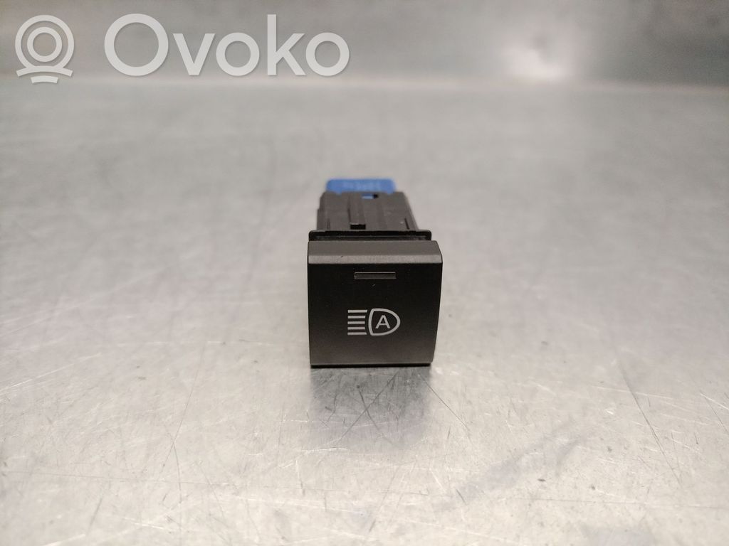 Toyota Yaris Panel lighting control switch 