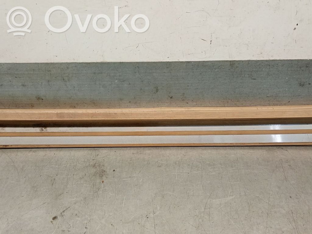 Element deski rozdzielczej   A1246800735,A1246800735