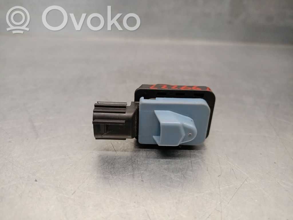 Sensor   8983A0D011,8983A0D011