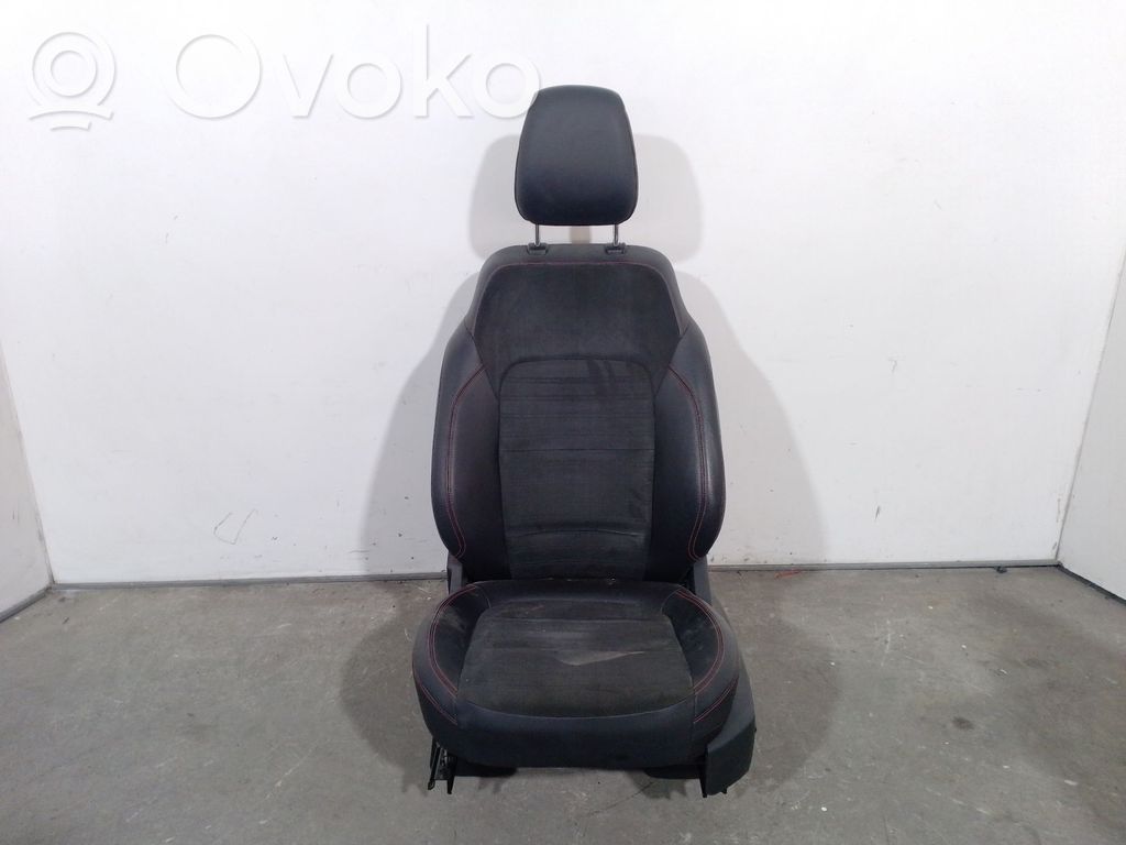 Ford Kuga III Kuljettajan istuin 