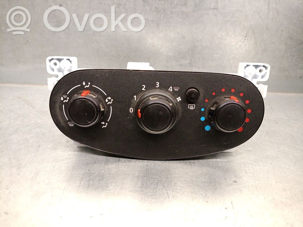 Dacia Sandero II Modul unitate control aer condiționat