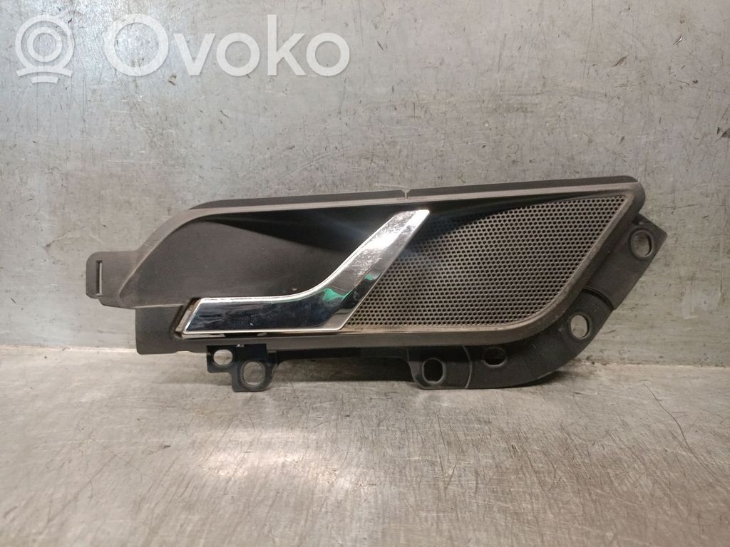 Skoda Rapid (NH) Manecilla interna puerta trasera 