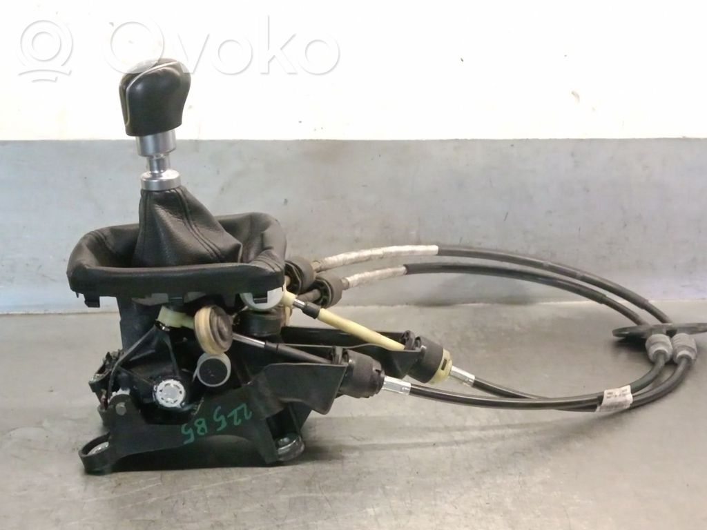 Ford Focus Pavarų perjungimo traukė 