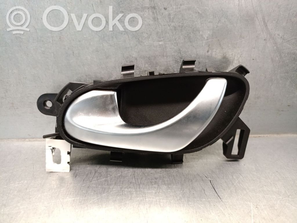 Renault Kadjar Front door interior handle 