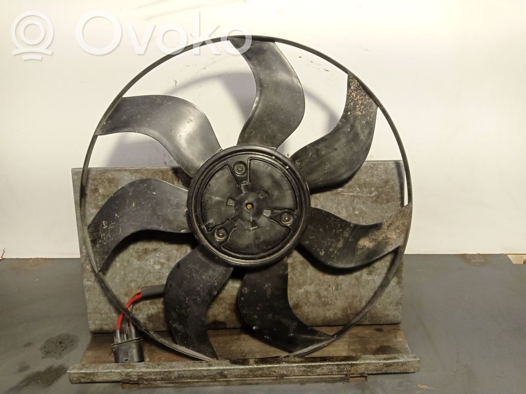 Elektryczny wentylator chłodnicy   3136613503,A0999061200,3137232033BOSCH