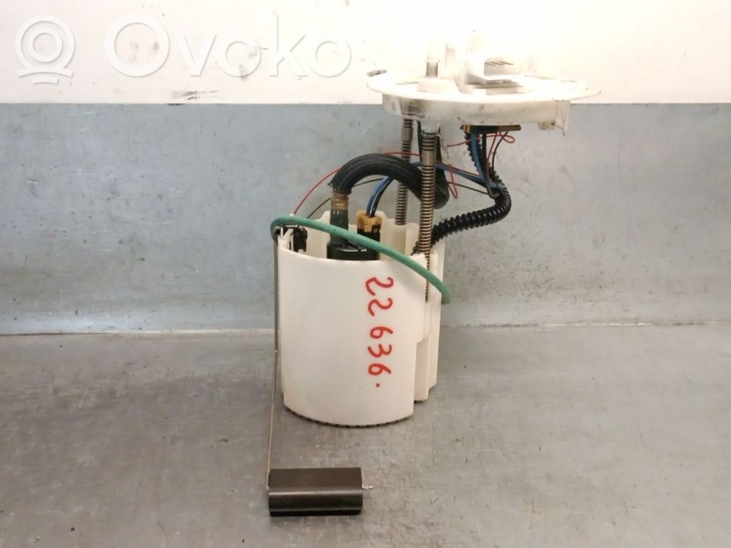 Opel Insignia A Pompa paliwa w zbiorniku 