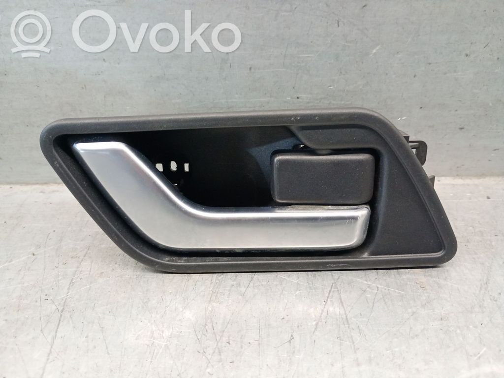 Land Rover Freelander 2 - LR2 Klamka wewnętrzna drzwi przednich 