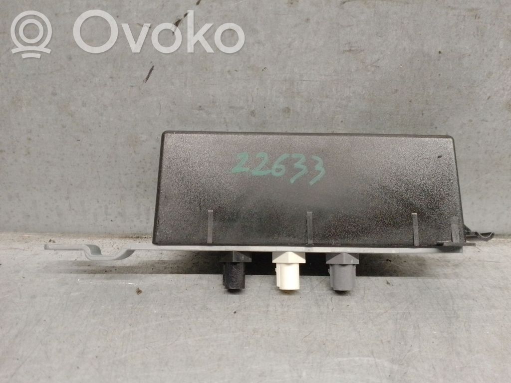 Porsche Cayenne (9Y0 9Y3) Antena radiowa 
