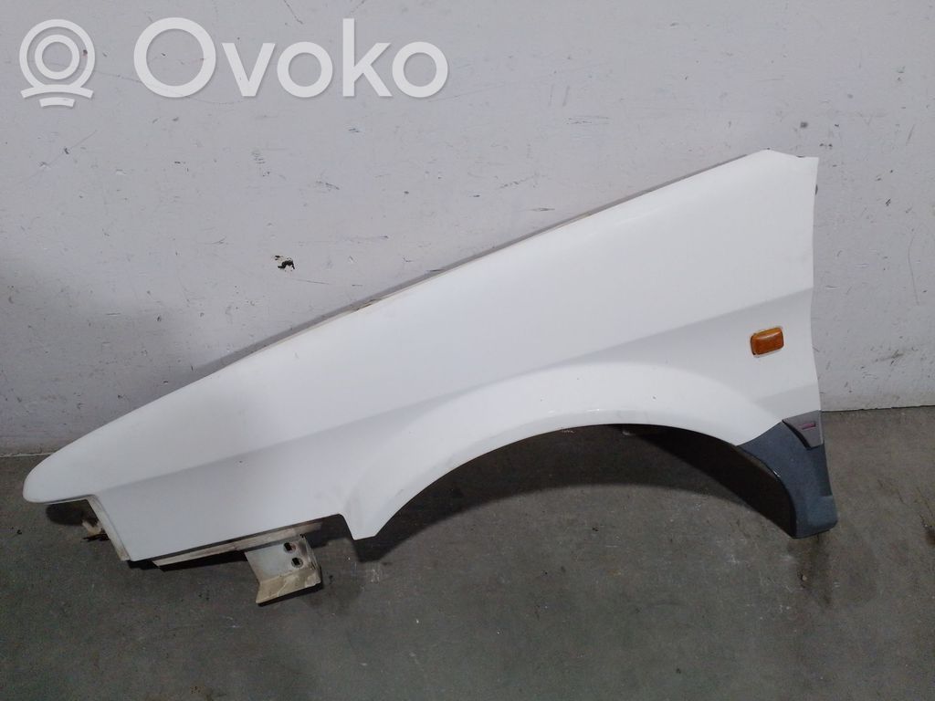 Austin Montego Błotnik przedni 
