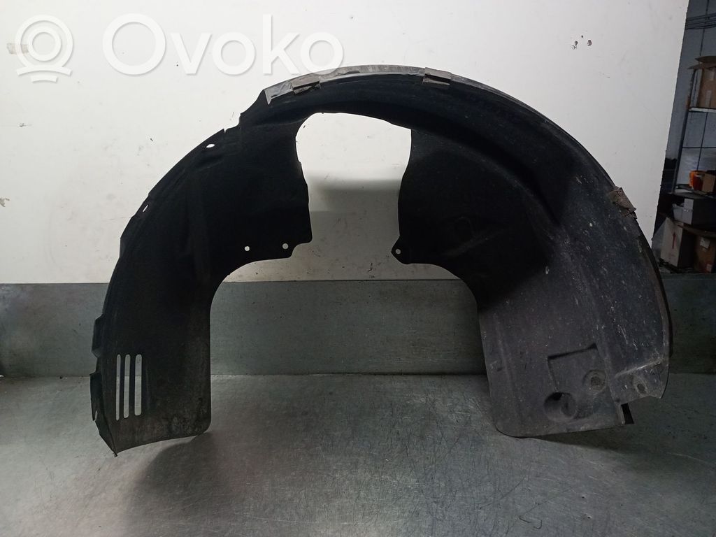 Ford Fiesta Pare-boue passage de roue avant 