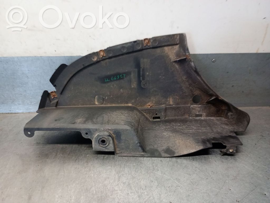 Placa protectora/protector antisalpicaduras motor   51757258047,51757258047