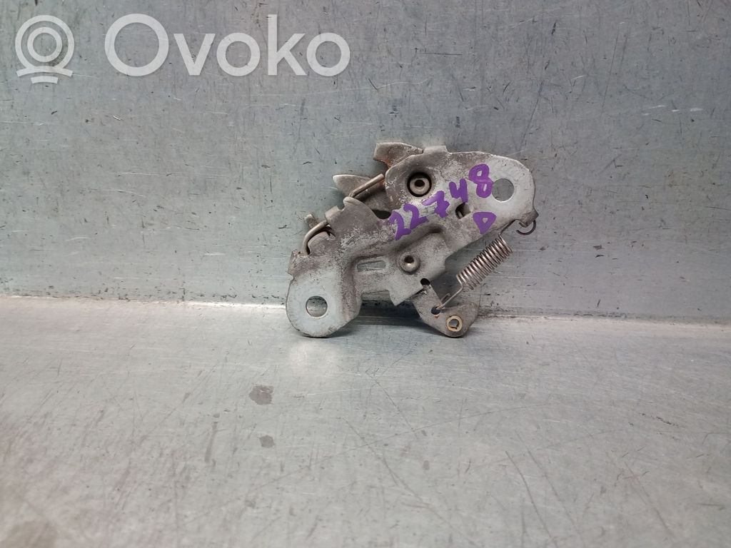 Citroen Saxo Tvirtinimo kablys / kilpa 