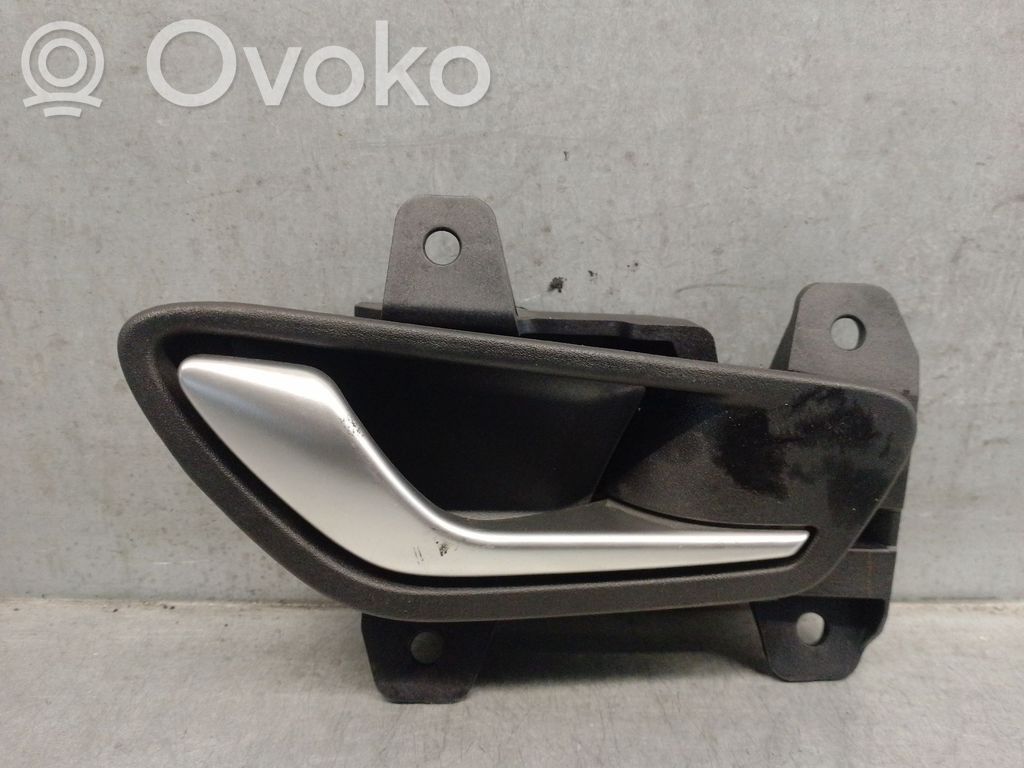 Hyundai Tucson TL Manecilla interna puerta trasera