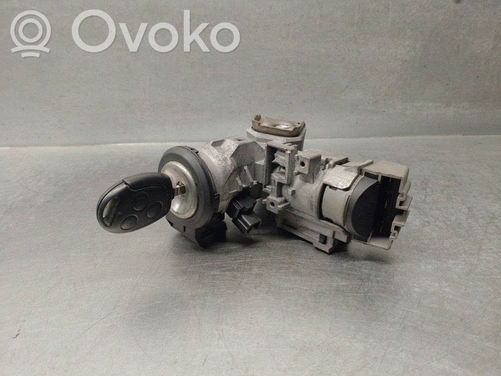 Stacyjka   8A6T15607AAB,1359B20522