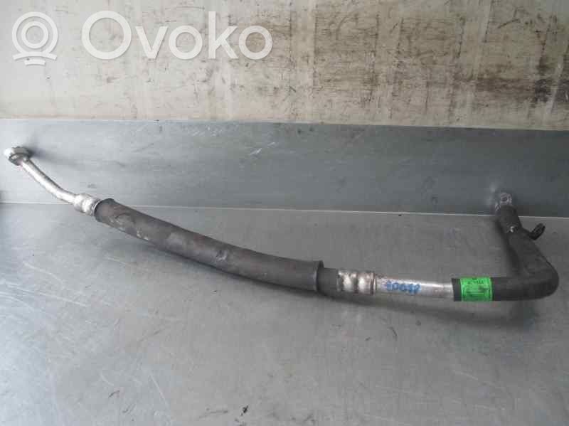 SsangYong Rodius Ilmastointilaitteen putki (A/C) 