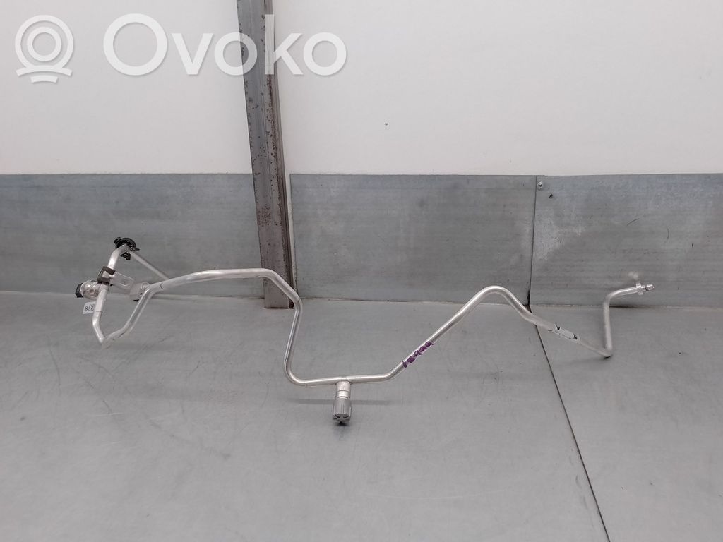 Dacia Duster II Air conditioning (A/C) pipe/hose 