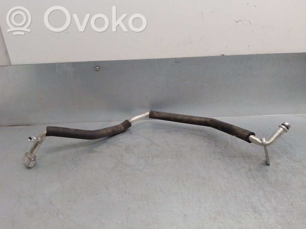 Ilmastointilaitteen putki (A/C)   8870747041