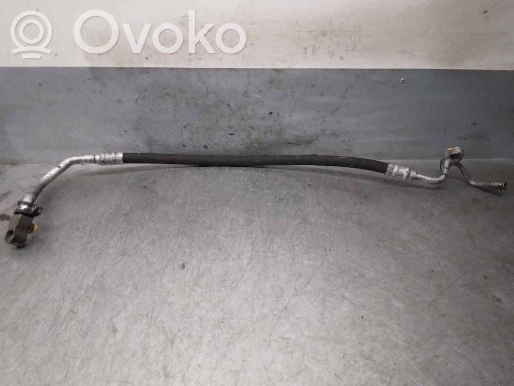 BMW X3 E83 Ilmastointilaitteen putki (A/C) 