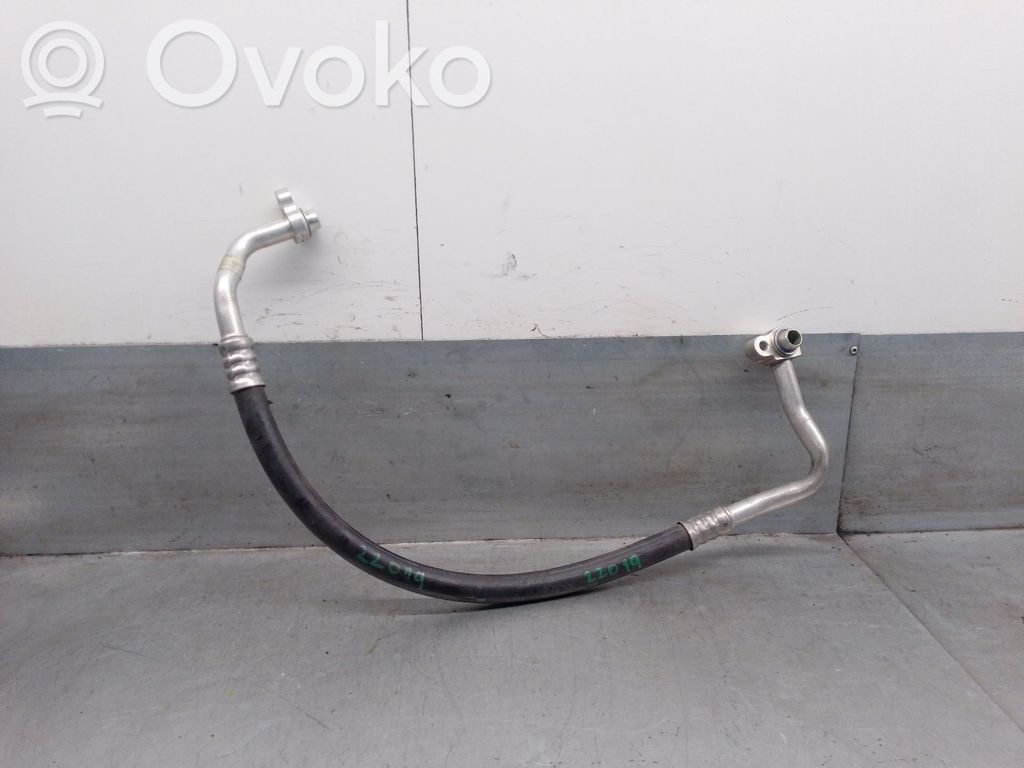 Opel Astra K Ilmastointilaitteen putki (A/C) 