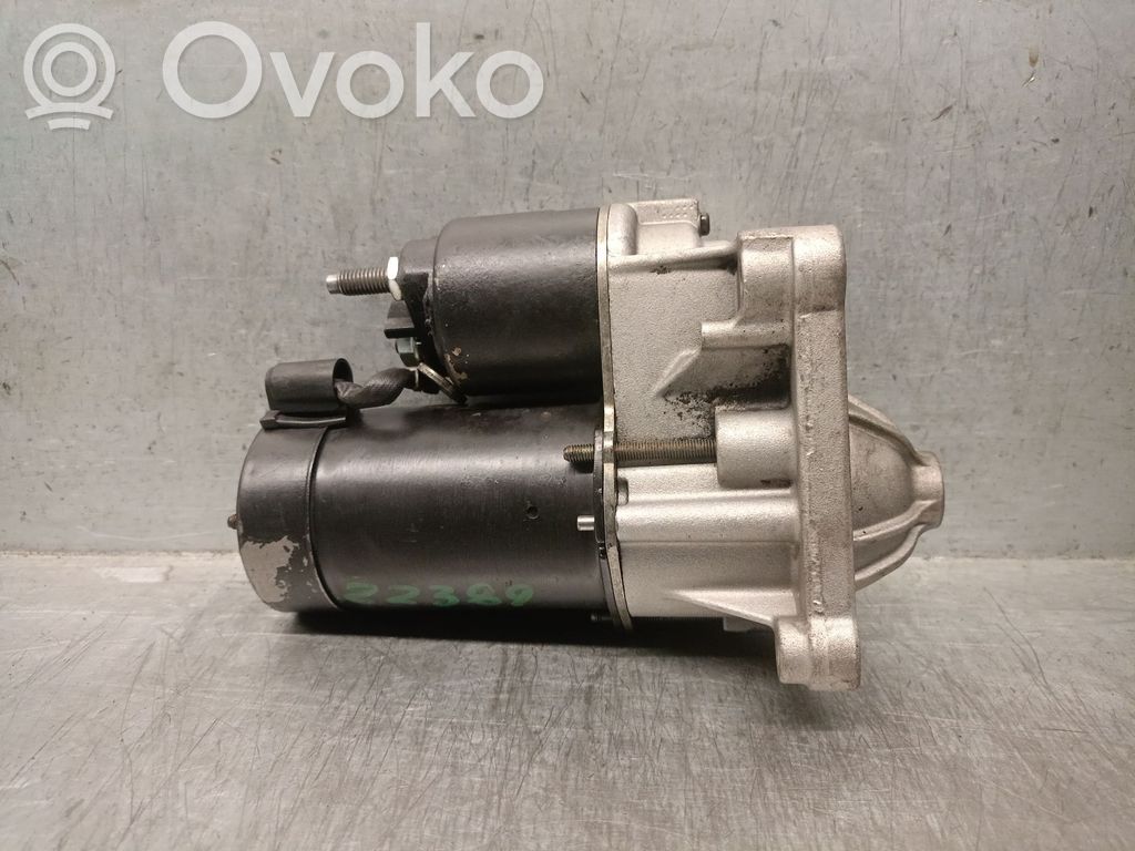 Motor de arranque   365680044,7701499601