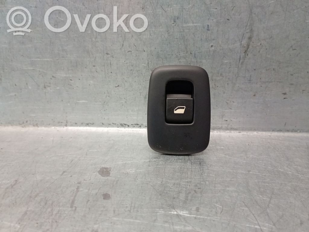 Peugeot 508 Electric window control switch 