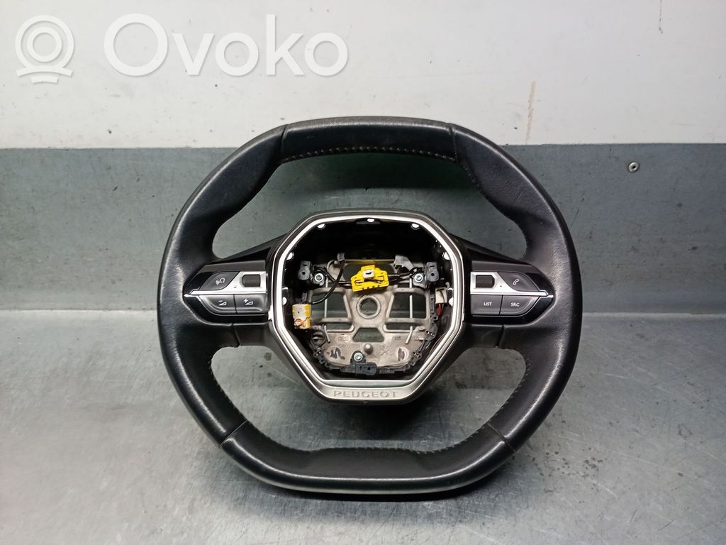 Peugeot 2008 II Lenkrad 