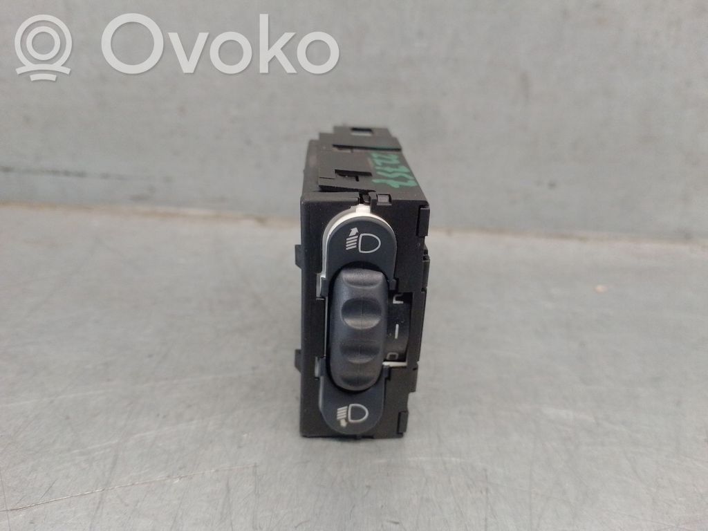 Smart ForTwo III C453 Interruptor de control del panel de luces 