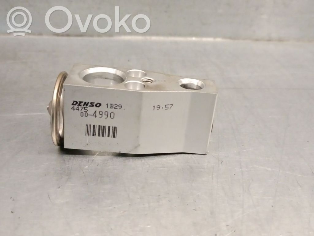 Skraplacz / Chłodnica klimatyzacji   4475004990,DENSO