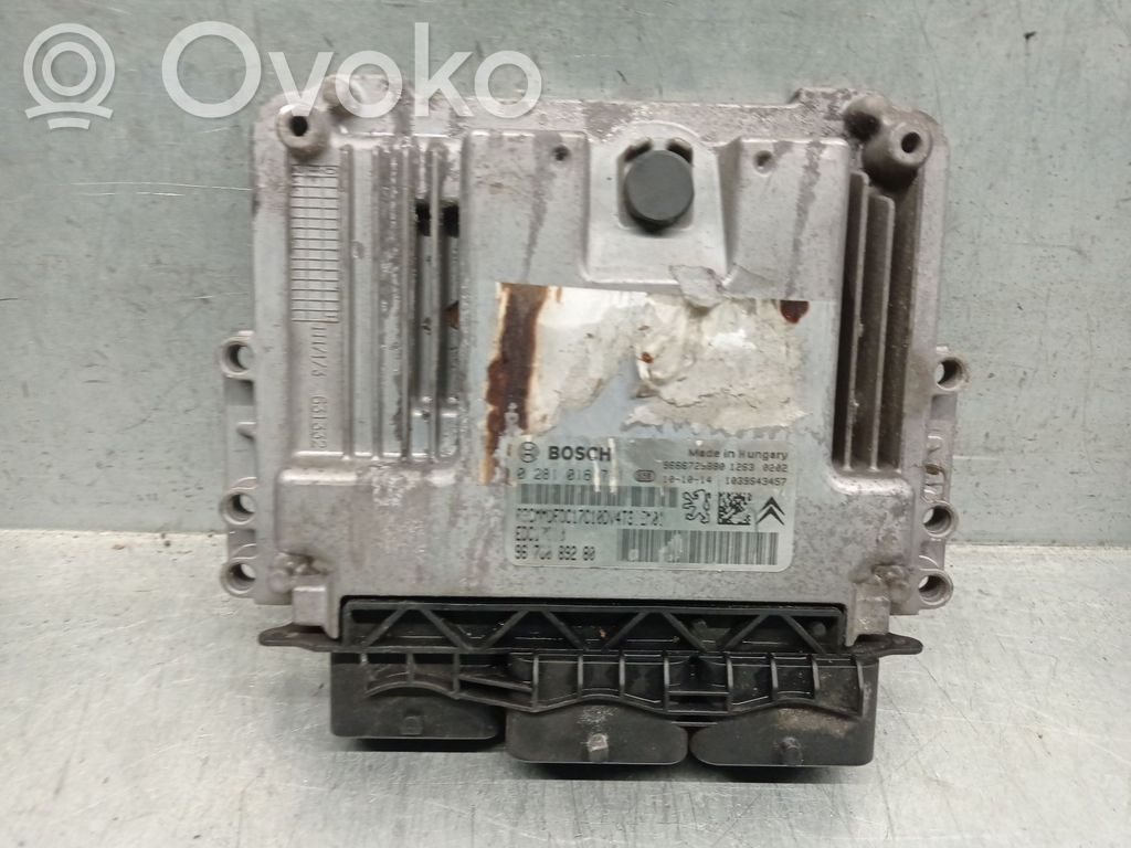 Peugeot 206+ Engine control unit/module 