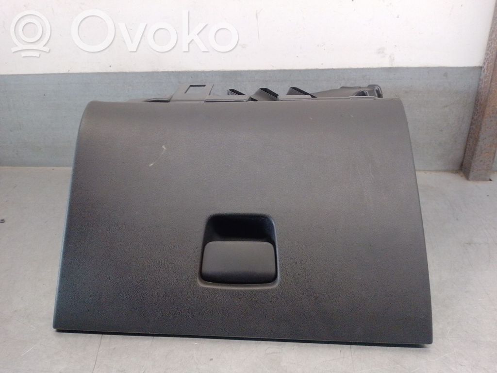 Citroen C3 Handschuhfach 
