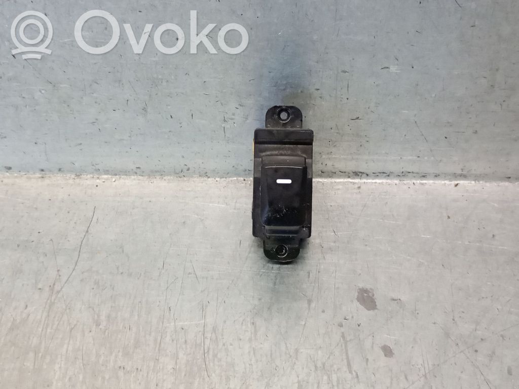 KIA Rio Electric window control switch 