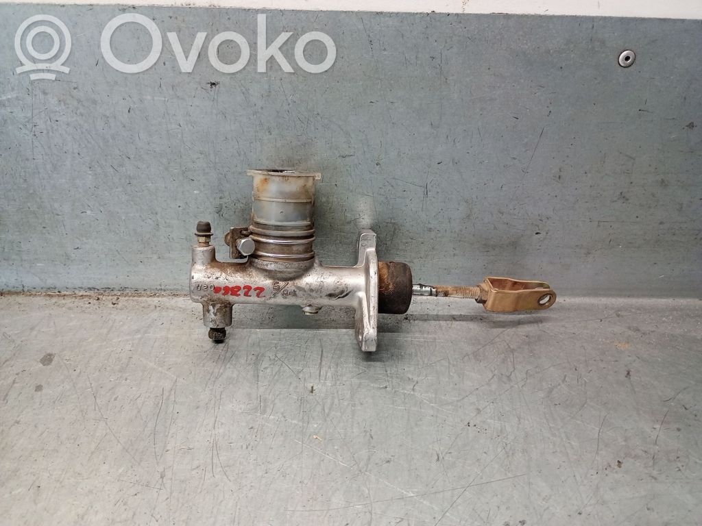 Nissan Terrano Kytkinpoljin 