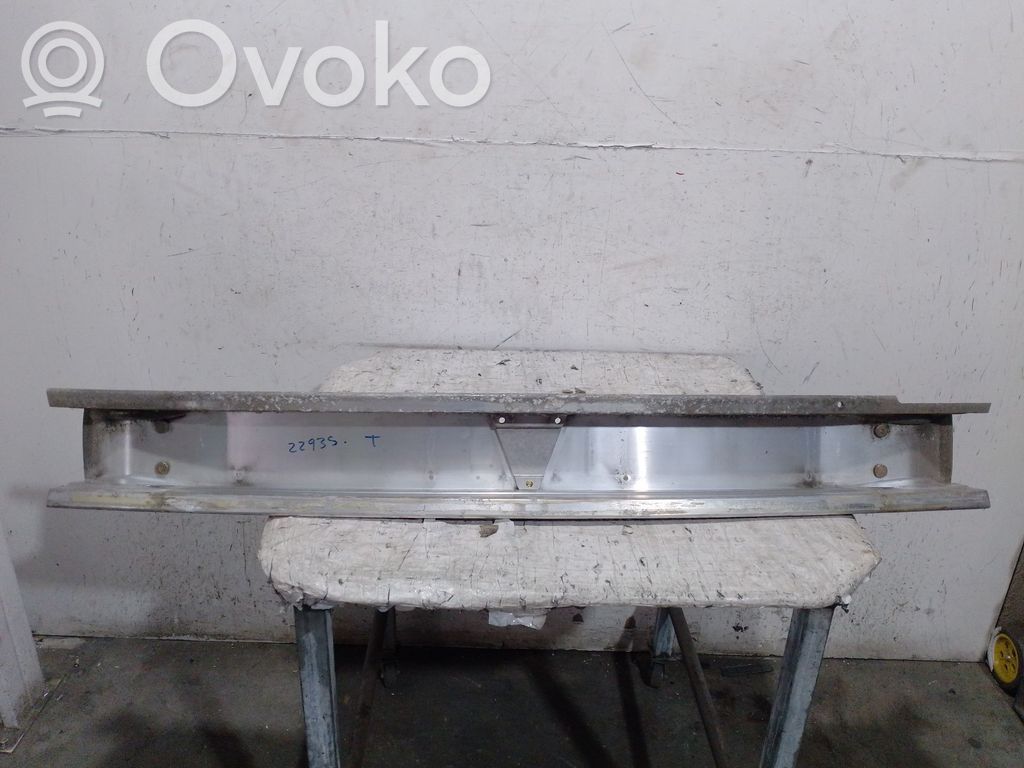 Front bumper mounting bracket   5542714
