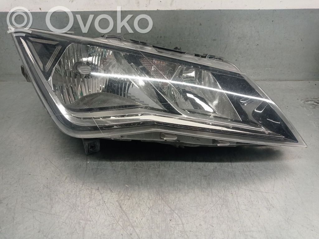Seat Leon (5F) Headlight/headlamp 
