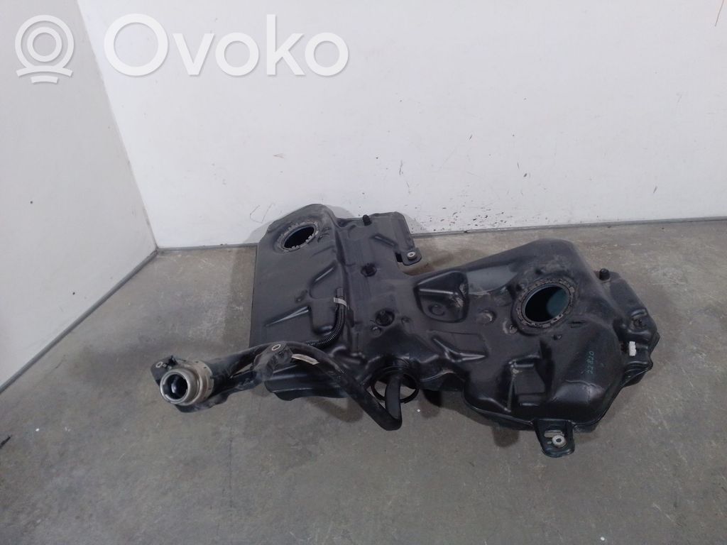 Audi A6 C7 Polttoainesäiliö 