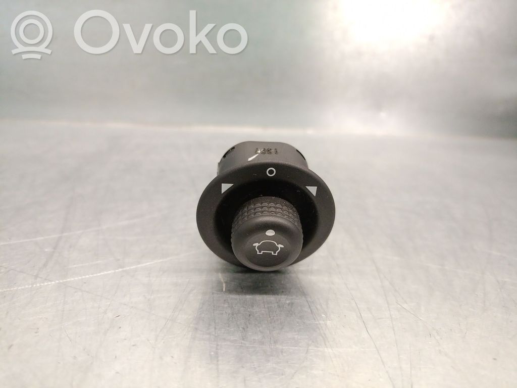 Ford Ecosport Wing mirror switch 
