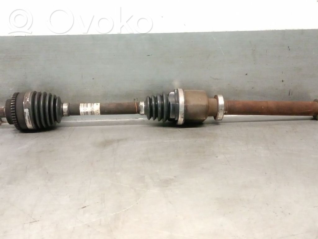 Renault Clio III Eje de transmisión delantero 