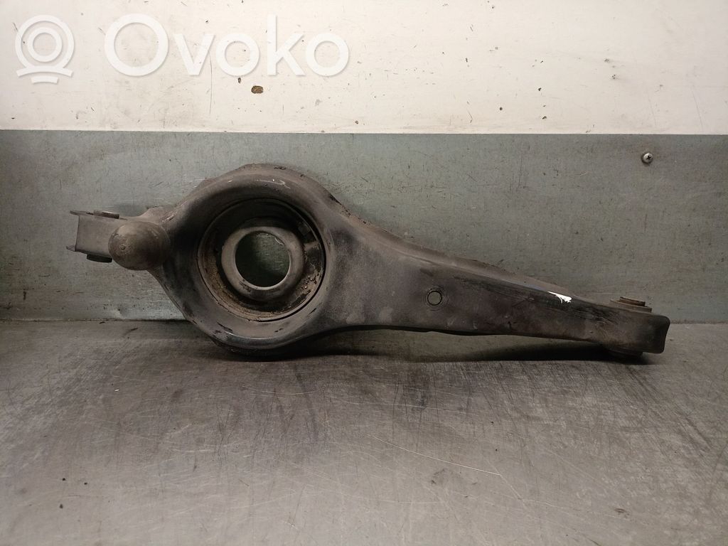 Mazda 5 Рычаг 