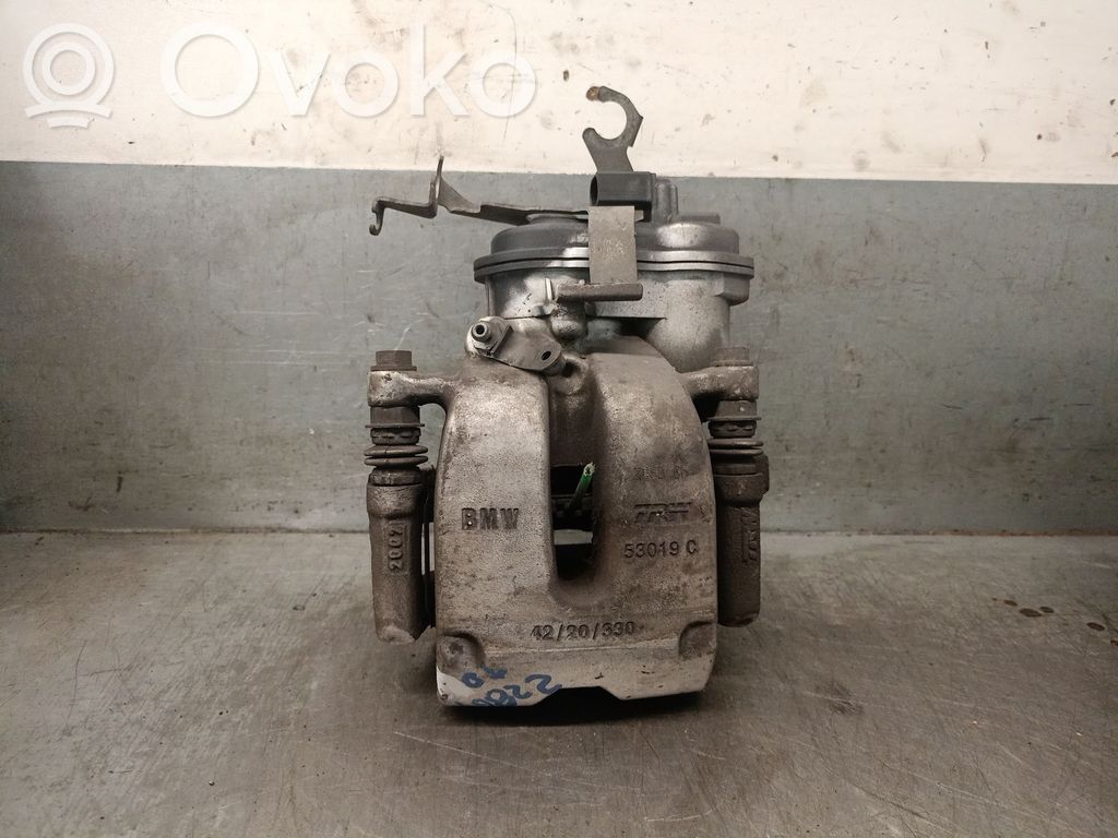 BMW 5 G30 G31 G38 Support d'étrier arrière