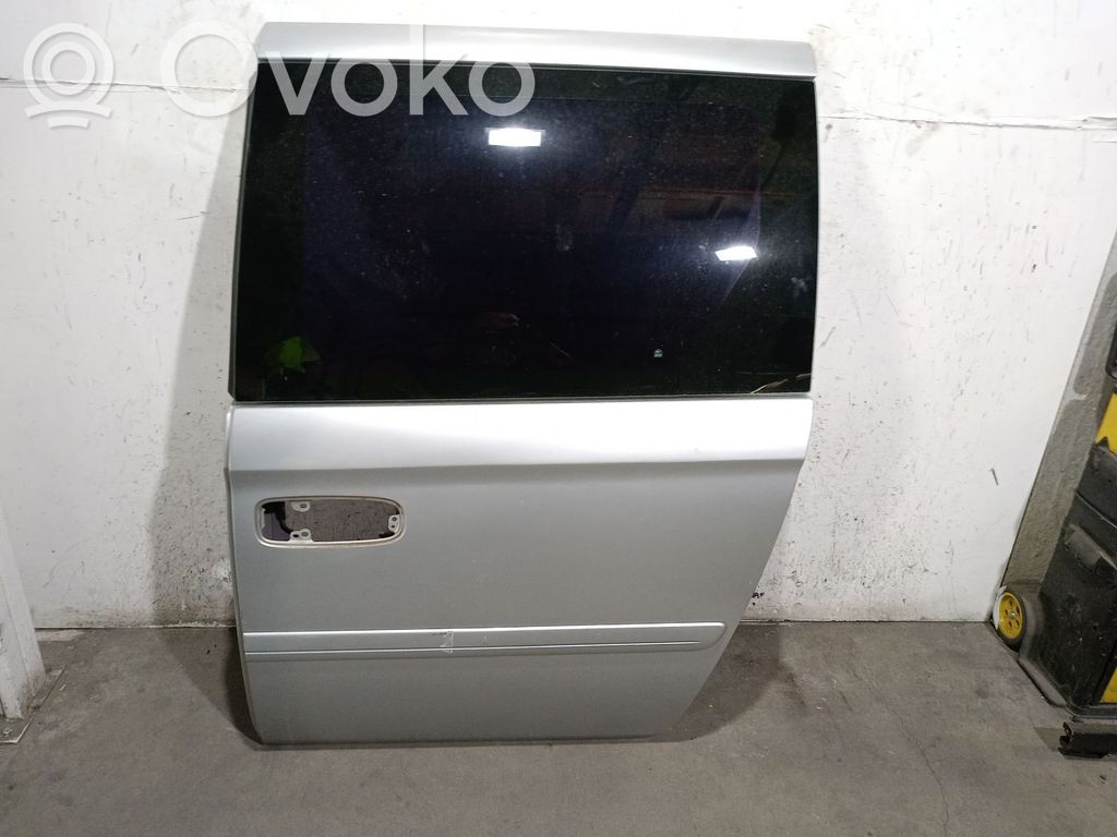 Chrysler Voyager Side sliding door 