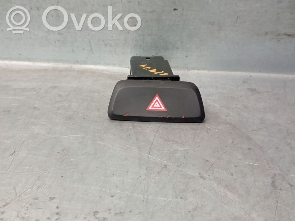 KIA Picanto Hazard light switch 