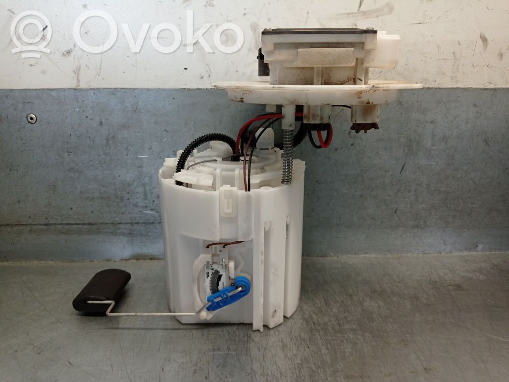 KIA Xceed Bomba interna de combustible 