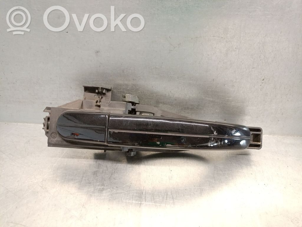 Ford Focus Klamka zewnętrzna drzwi przednich 