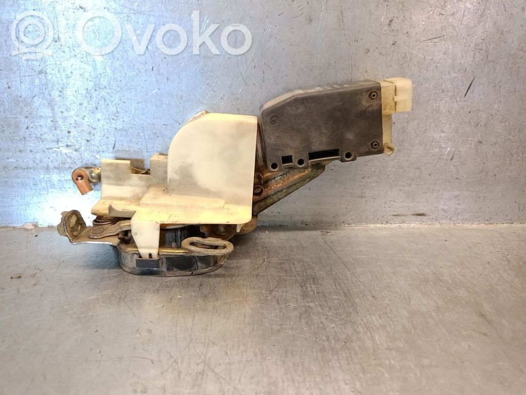 Opel Corsa B Front door lock 