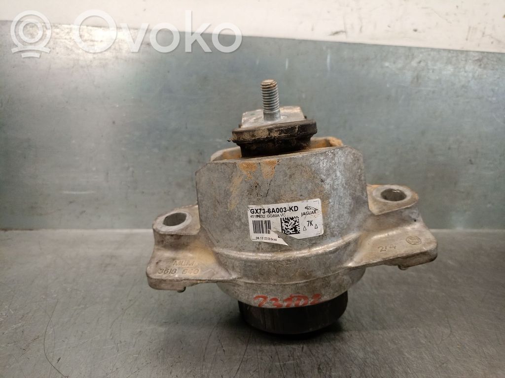 Jaguar XE Engine mount bracket 