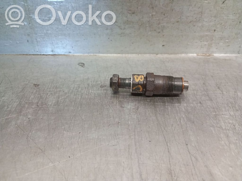 Mitsubishi L200 Inyector de combustible 