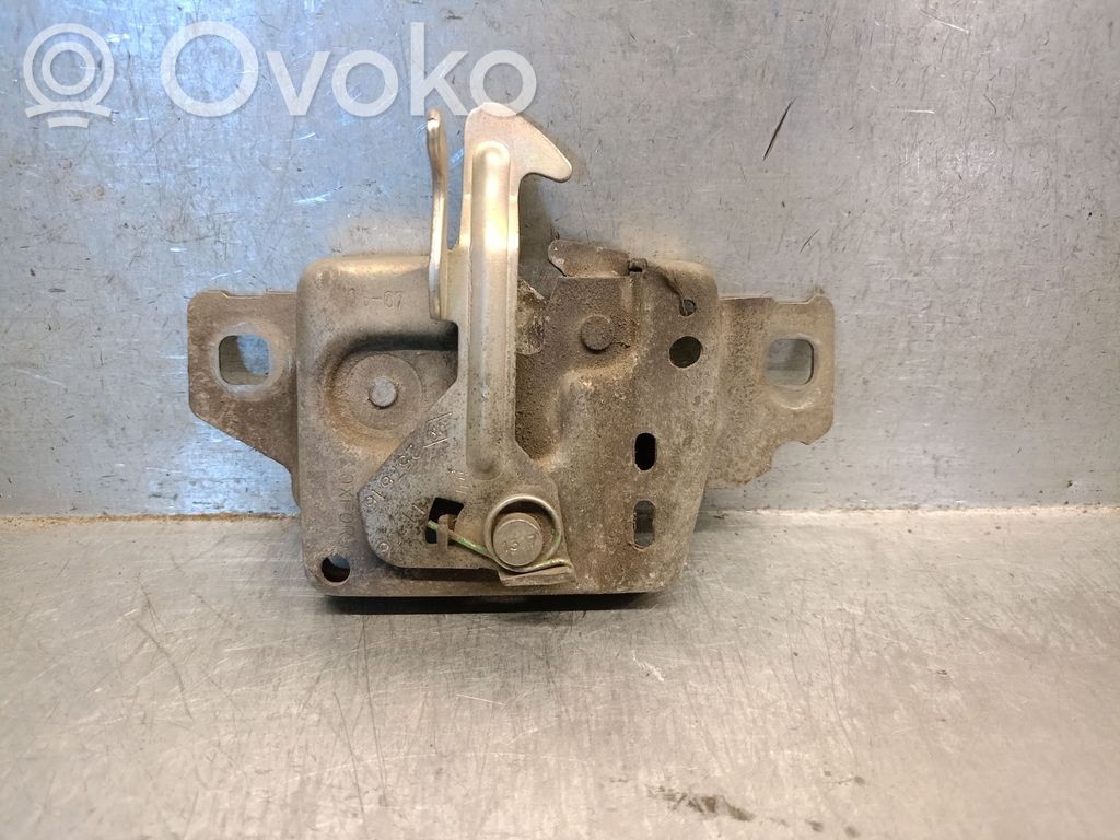 Renault Modus Tie down hook / loop 