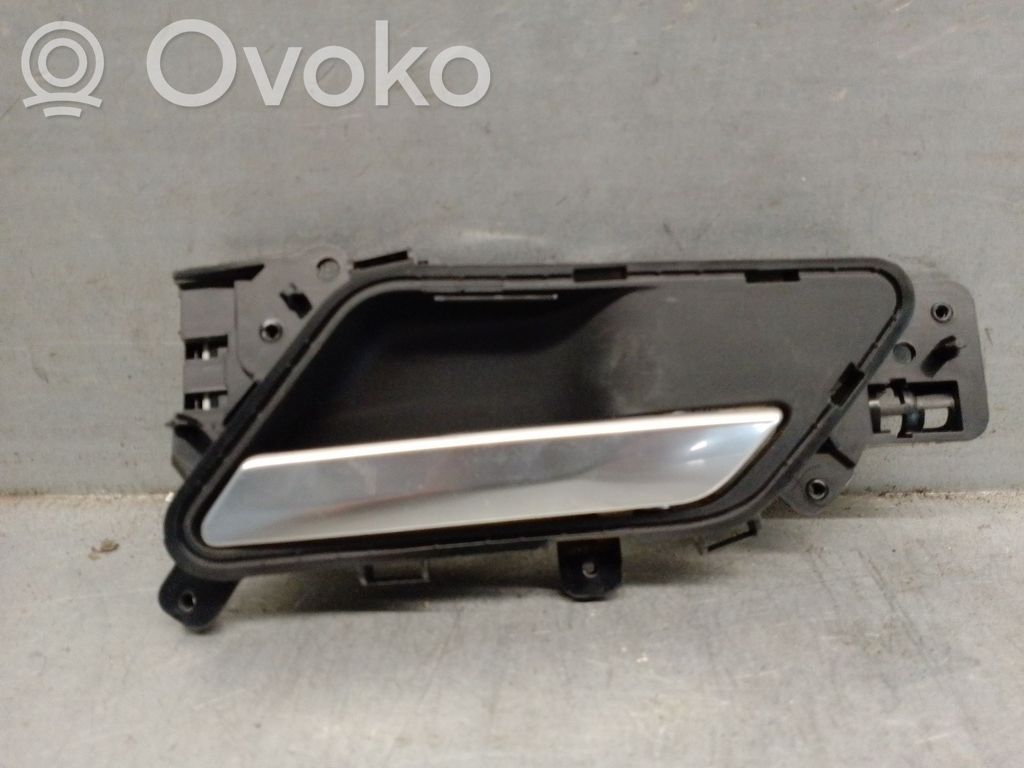 Jaguar XE Manecilla interna puerta delantera 