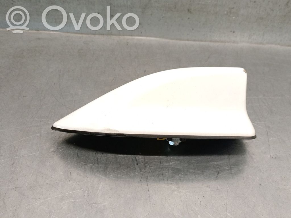 Toyota Yaris XP210 Antenna autoradio 