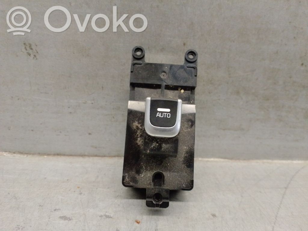 KIA Sorento Interruptor del elevalunas eléctrico 